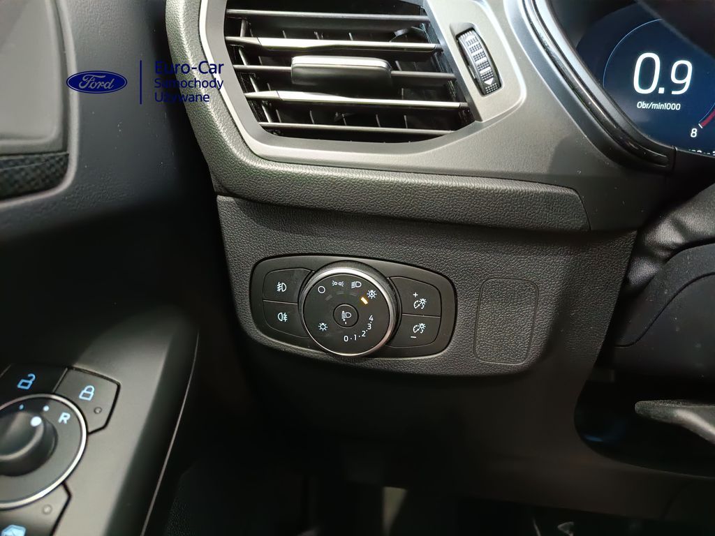 4d531a14-869f-45a2-8ce1-c41e751ce159-26.jpg