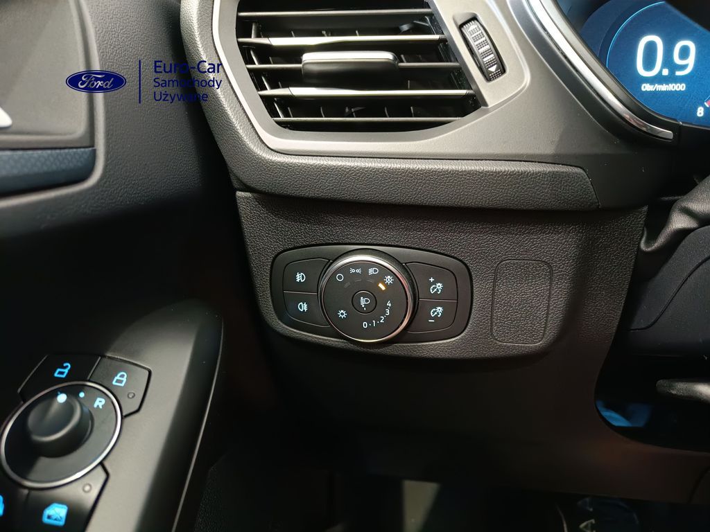 f505ea5a-abb3-4dd9-b644-227ba3dcae39-26.jpg